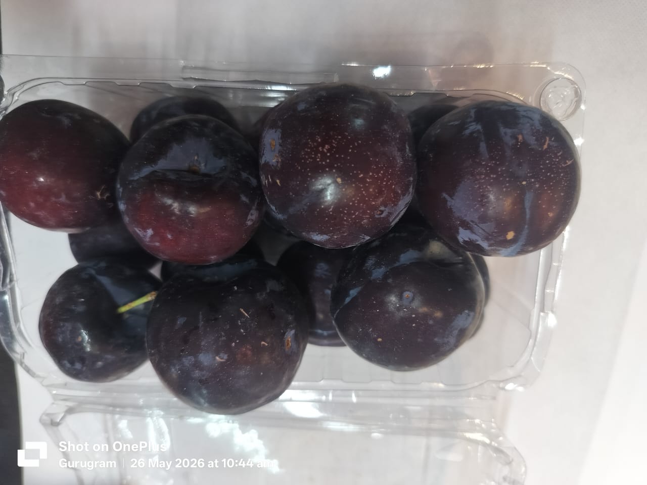 PLUM BLACK A GRADE BOX